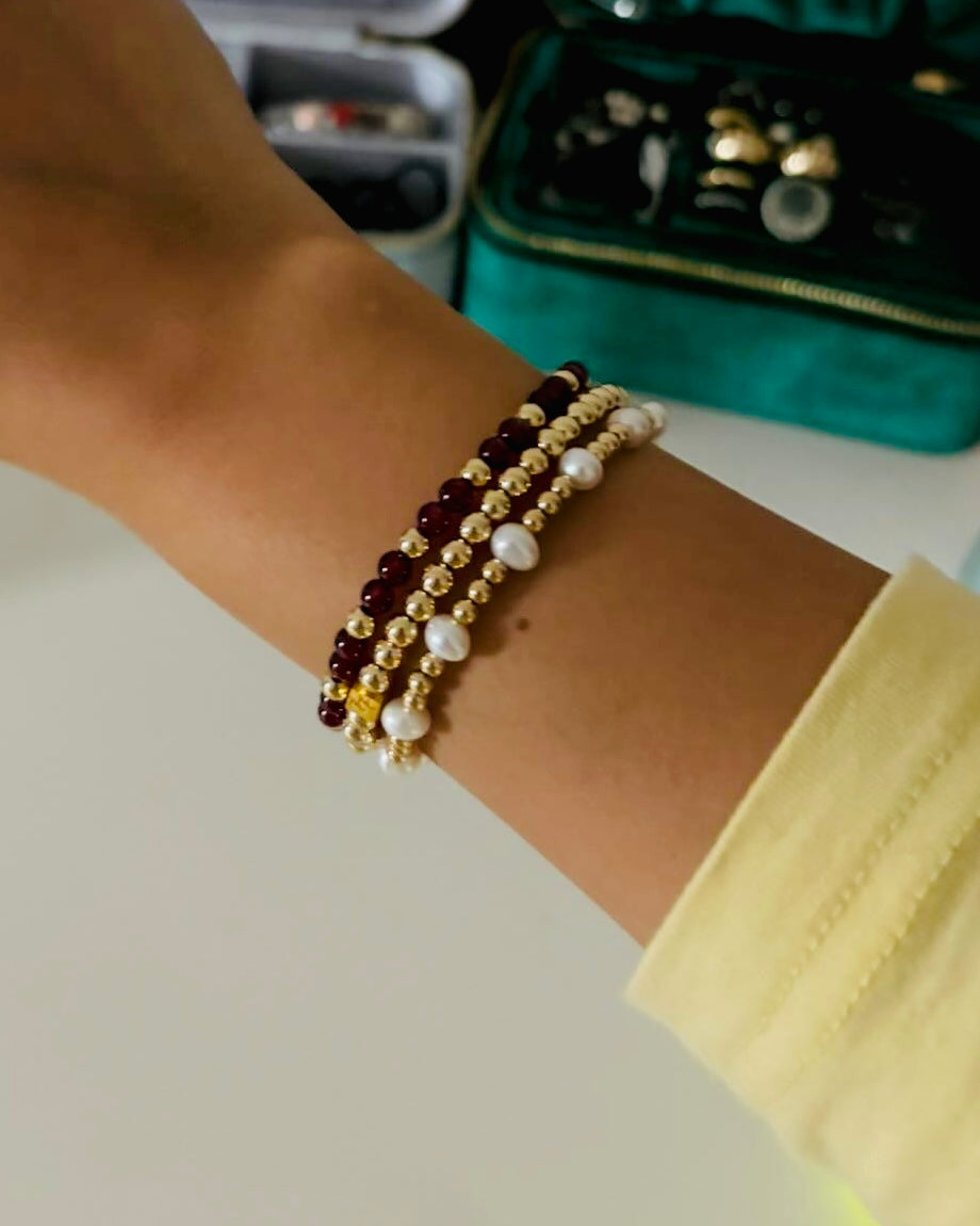 Camilla Colours Garnet